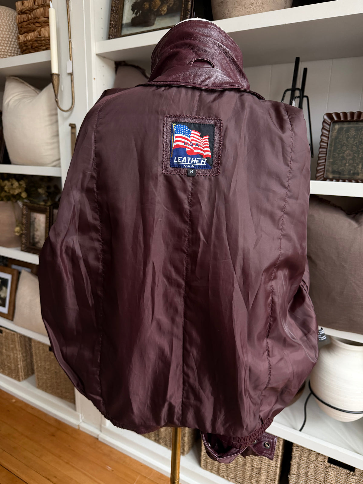 80s USA Leathers burgundy bomber. Fits S-L