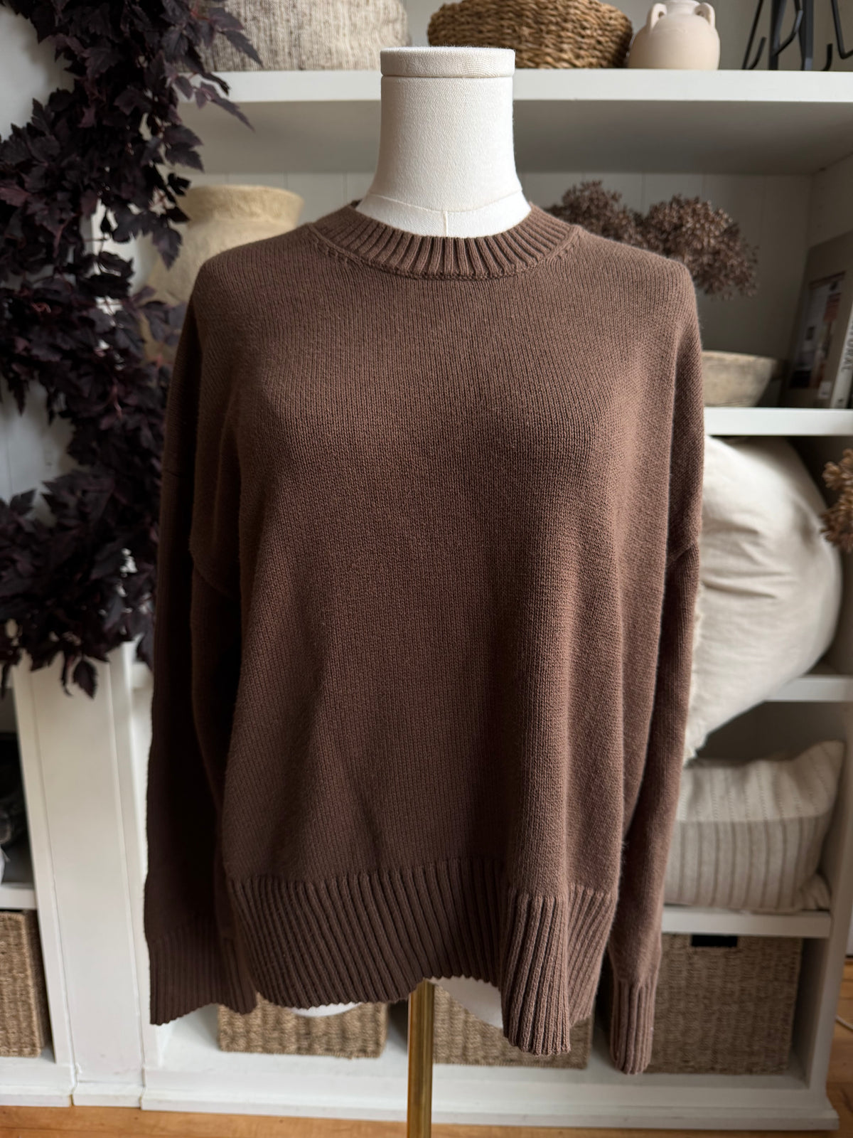Everlane boxy cotton sweater. Size L