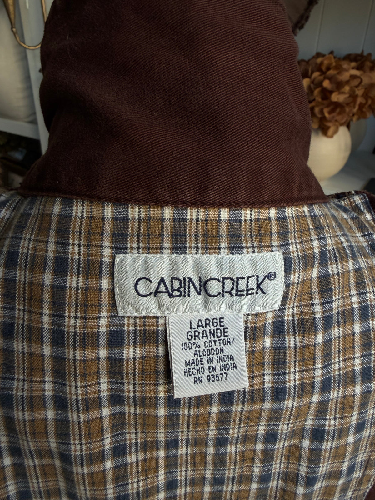 90s Cabin Creek brown chore coat. Fits S-L