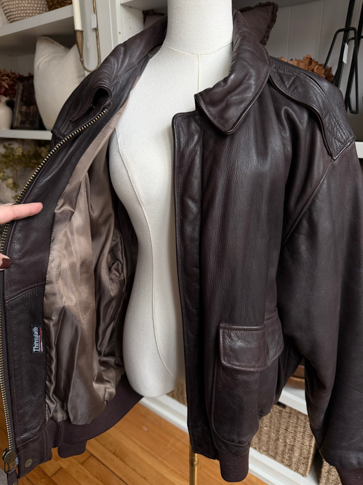 80s Lands End leather bomber. Made in the USA. Fits M-XL