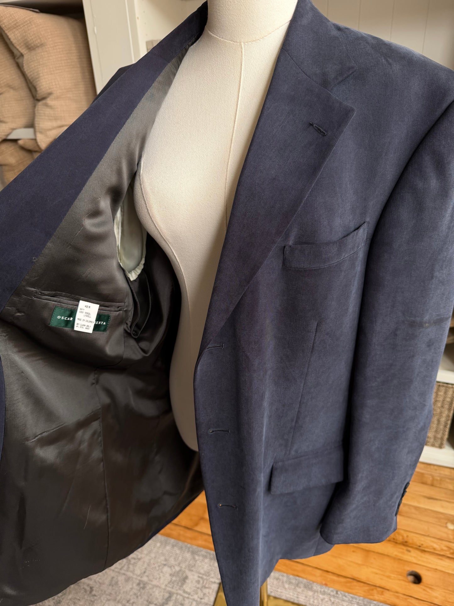 90s Oscar de la Renta Tencel Lyocell navy blazer