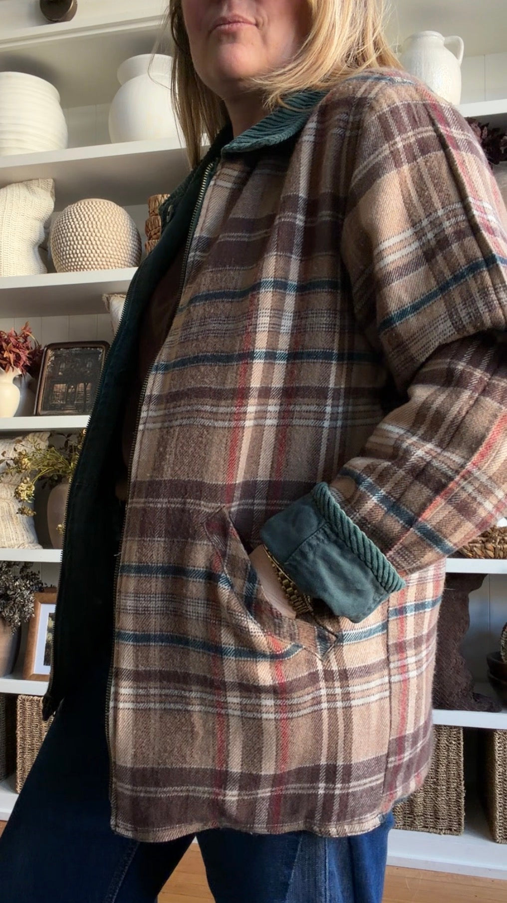 90s Brandon Thomas reversible chore coat. Fits XS-M