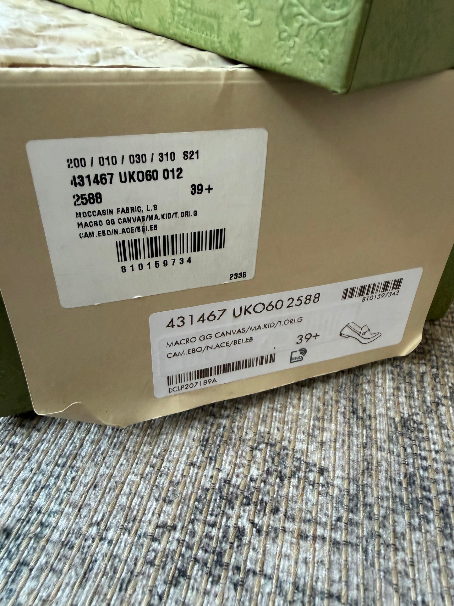 Gucci Maxi GG Jordaan loafer. Size 39.5. Brand new in box