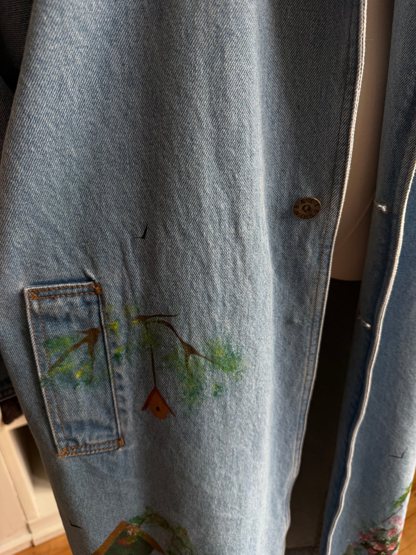 90s Sun Belt Denim hand painted trench coat. Fits S-L