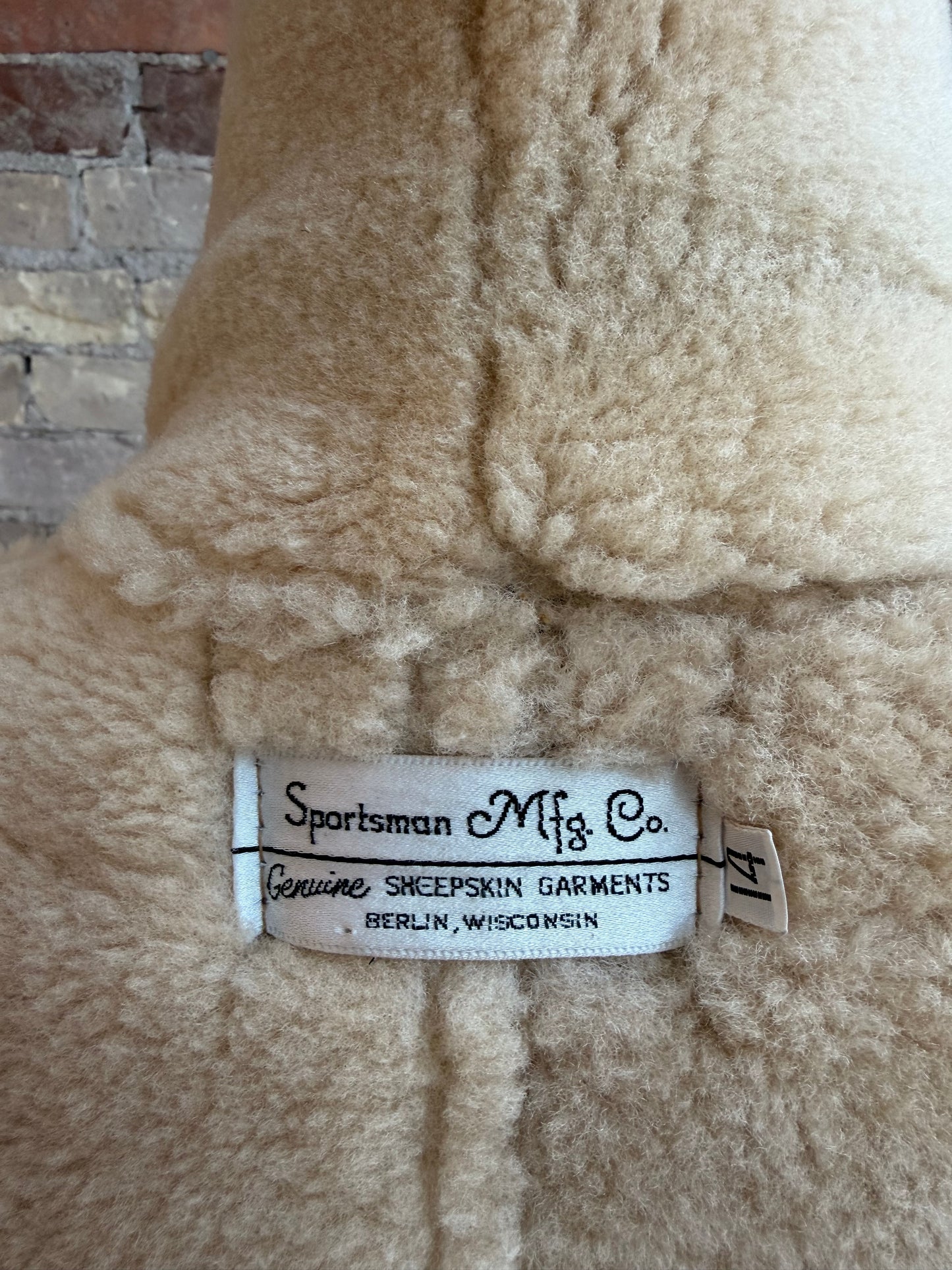 70s Sportsman Mfg Co 100% sheepskin jacket. Made in the USA