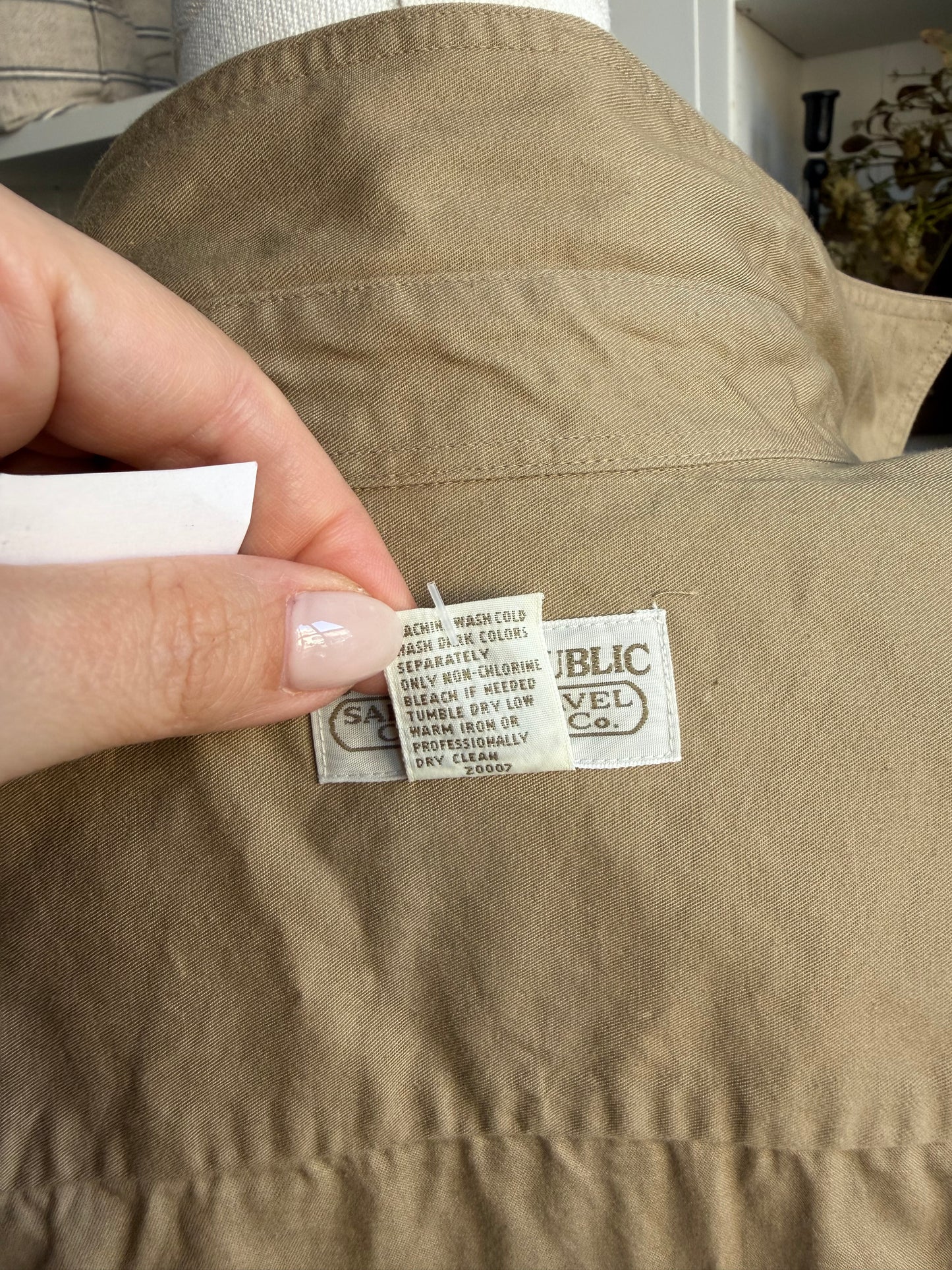 80s Banana Republic khaki button down