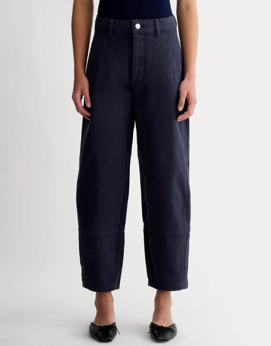 Everlane Utility Barrel Pant in navy size 10 long