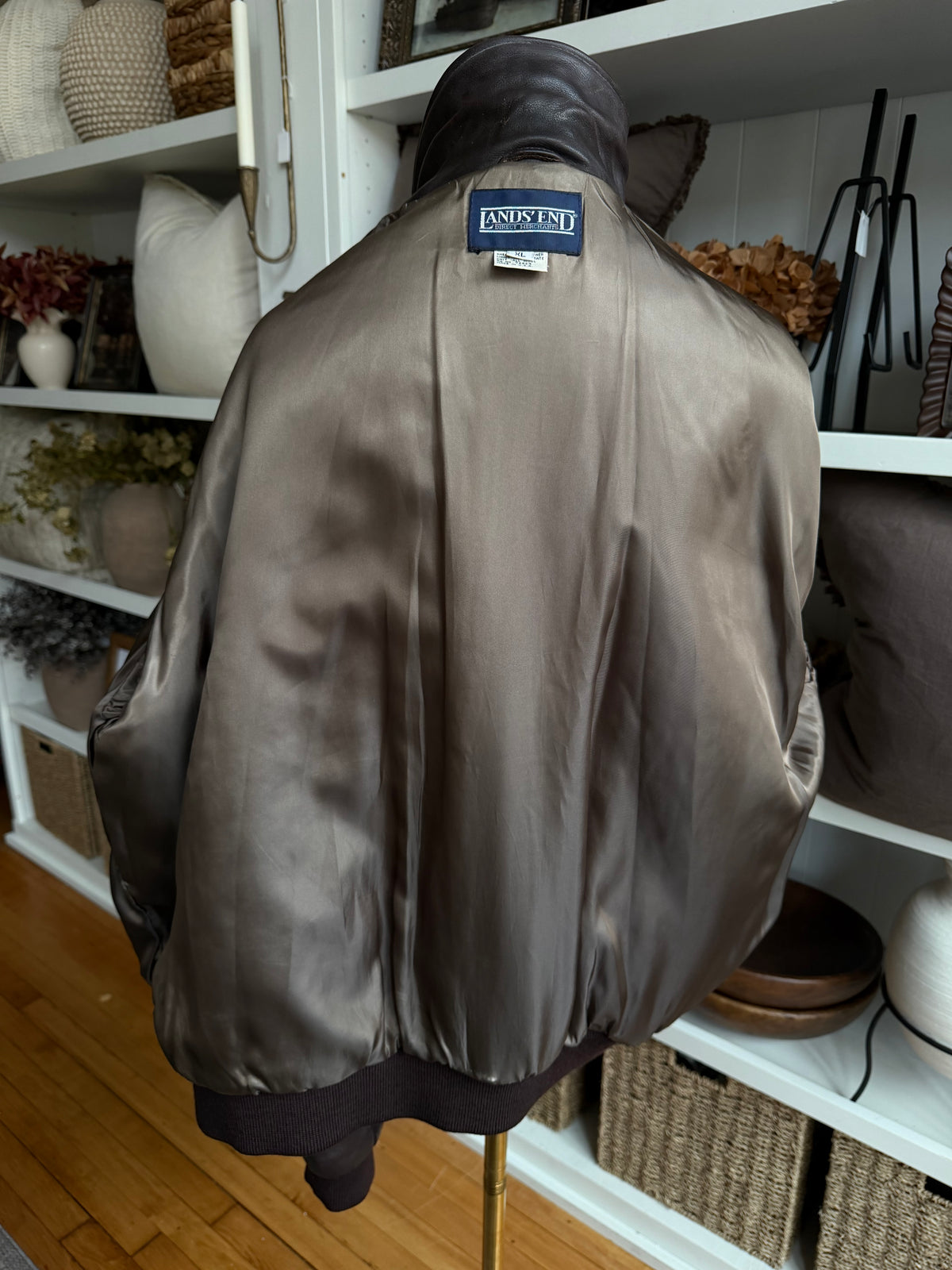 80s Lands End leather bomber. Made in the USA. Fits M-XL