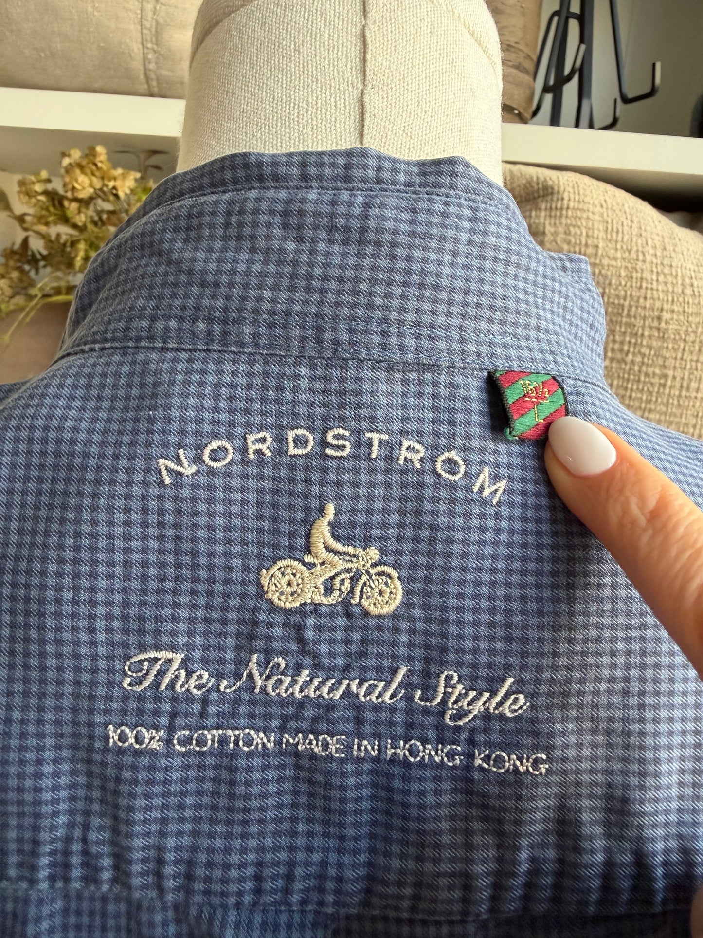 90s Nordstrom button cotton button down. Made in Hong Kong