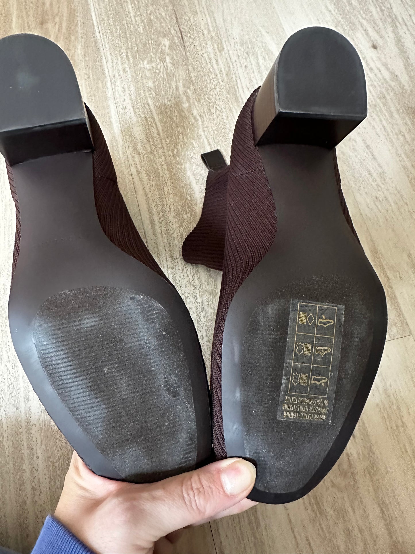 Everlane brown Glove Boot. Size 9.5