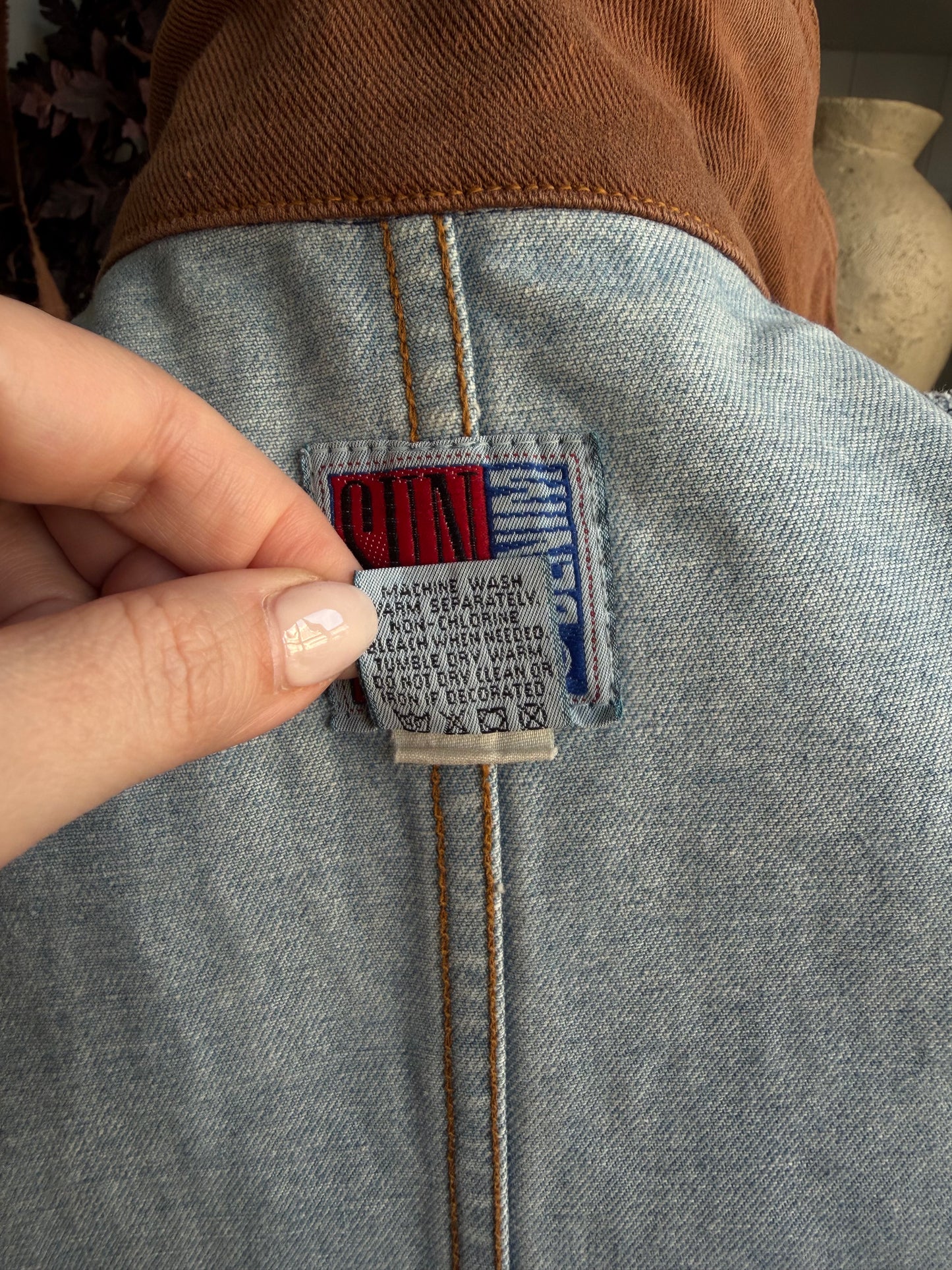 90s Sun Belt Denim chore coat. Fits XS-M