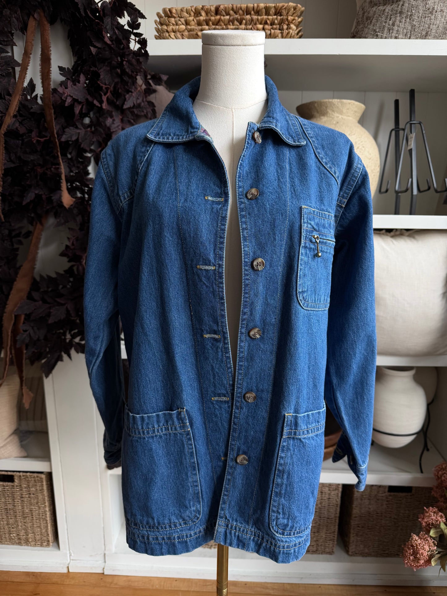 90s Cabin Creek denim chore coat. Fits XXS-S petite