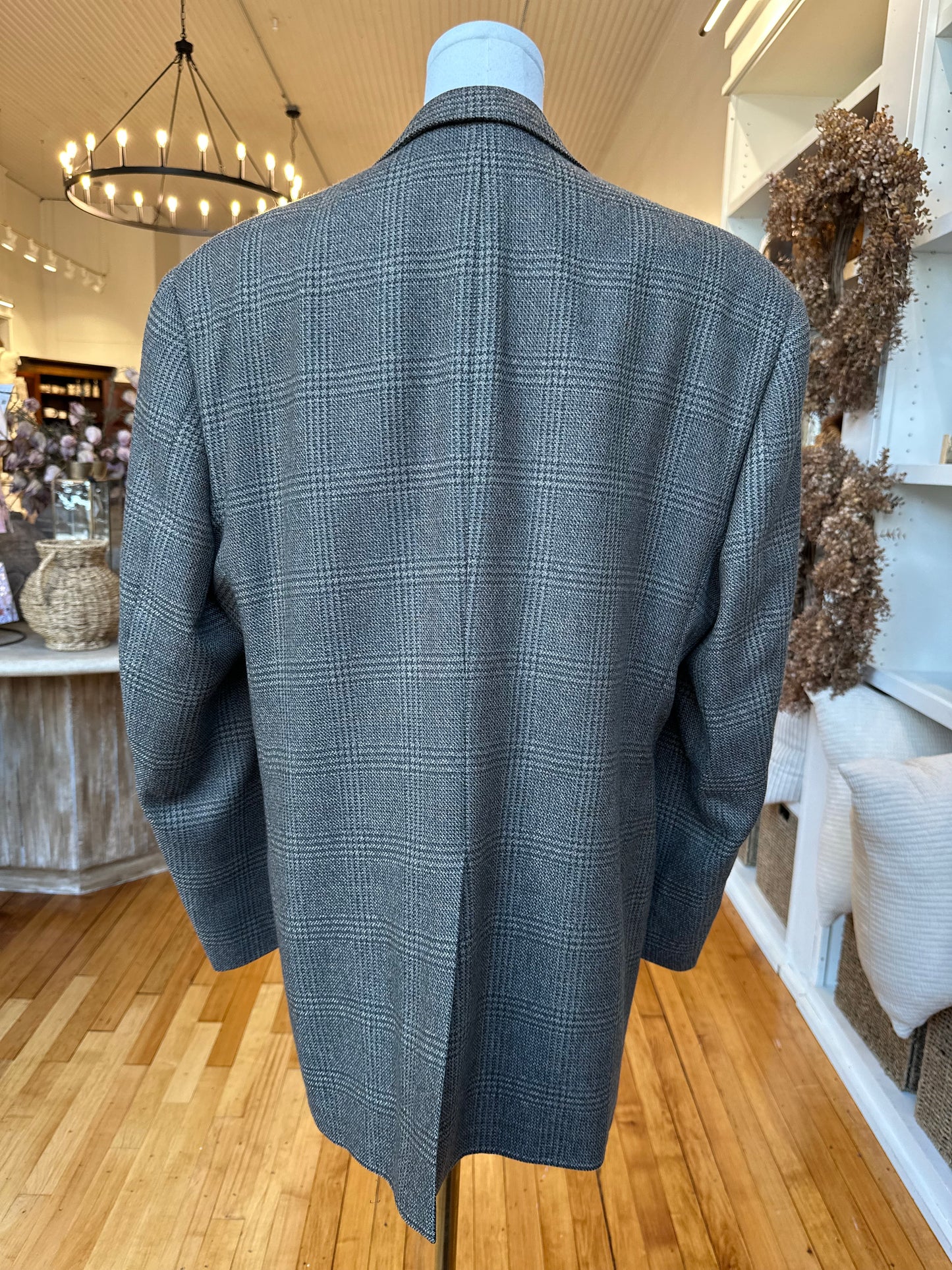 80s Hart Schaffner and Marx wool blazer. Made in the USA