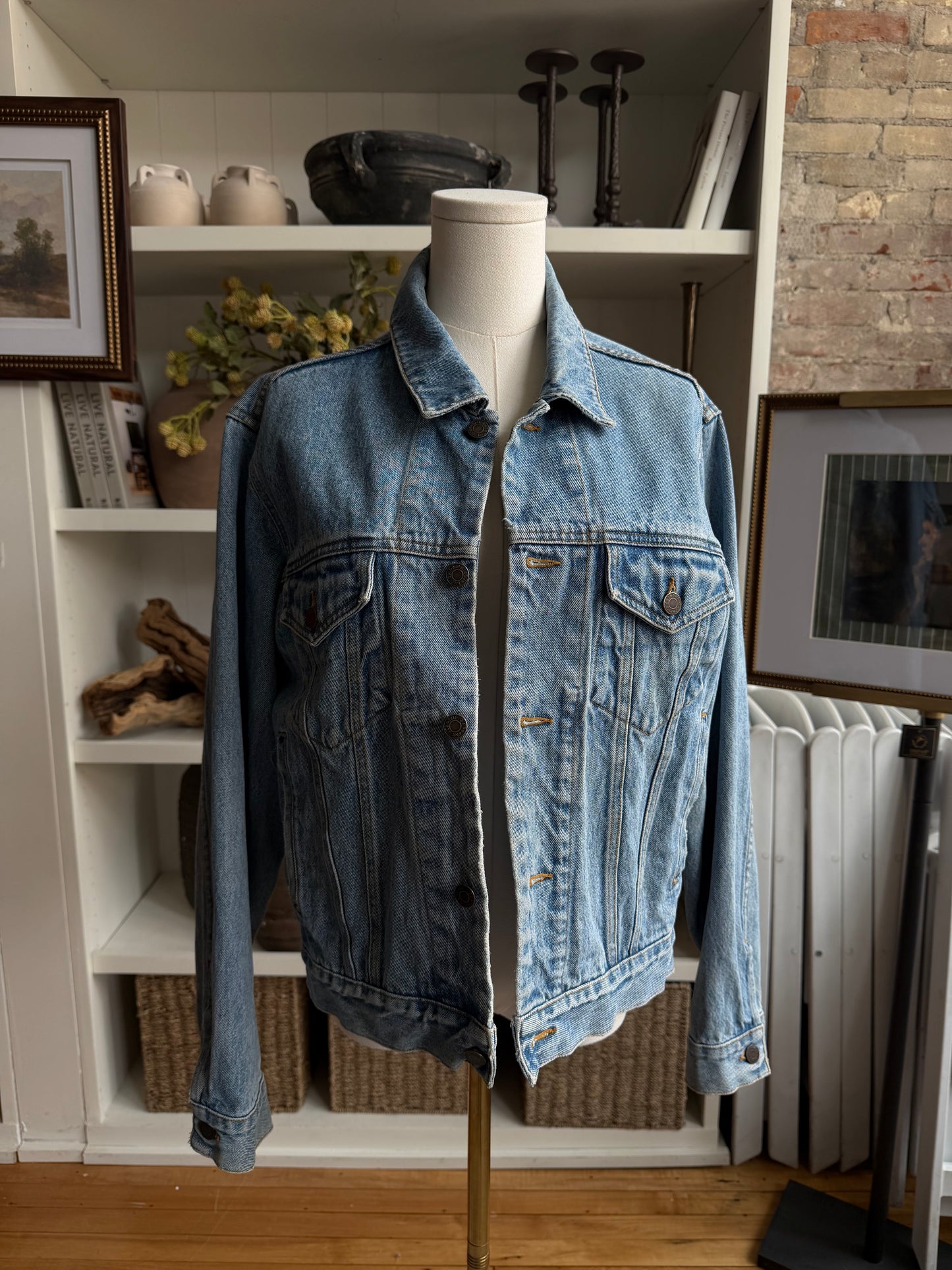 90s Gap classic denim jacket
