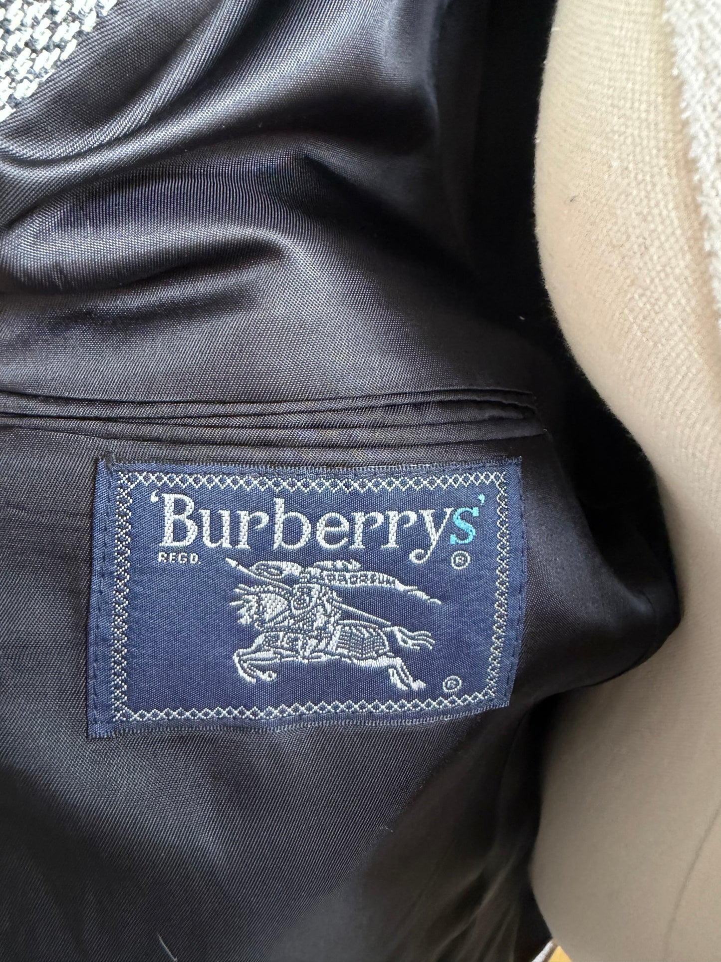 90s Burberrys wool tweed blazer. Made in the USA. Fits S-L