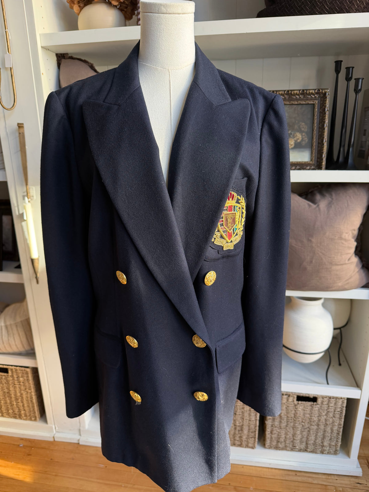 90s Ellen Tracy navy wool blazer