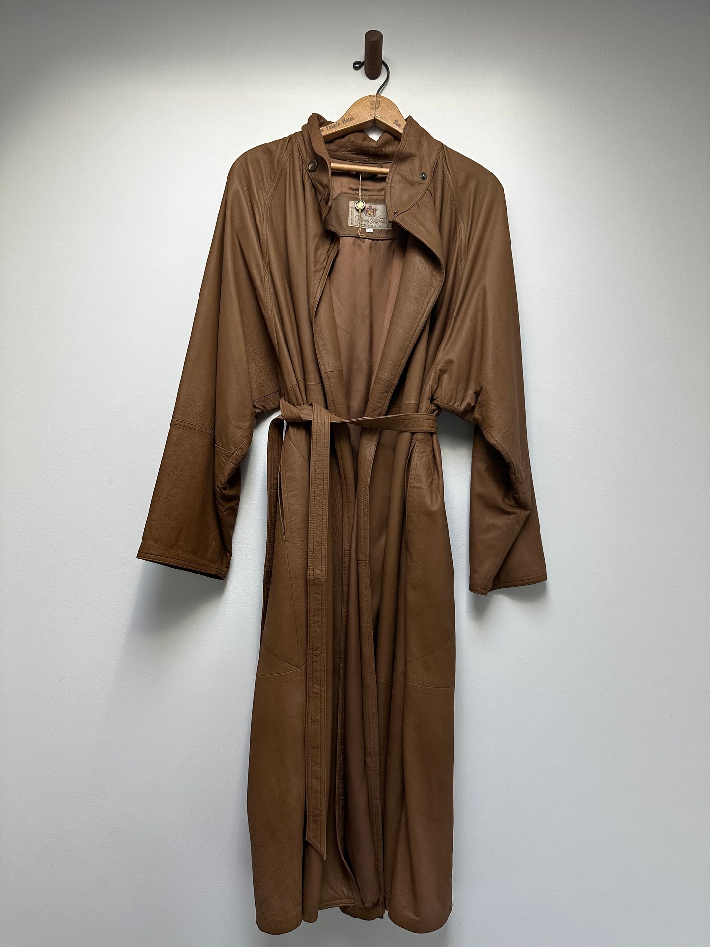 Vintage Mario Vittorio leather trench