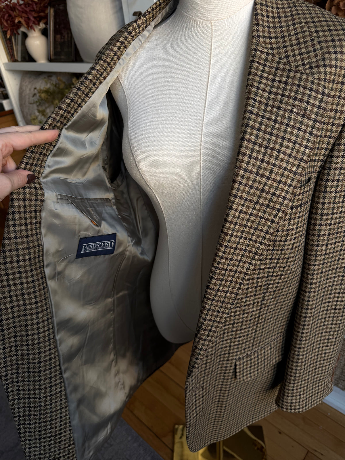 90s Lands End wool silk blazer. Made in the USA. Fits S-L