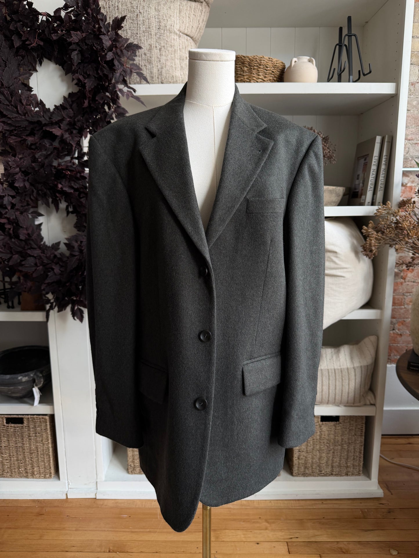 90s Oscar de la Renta green wool cashmere blazer. Fits S-L