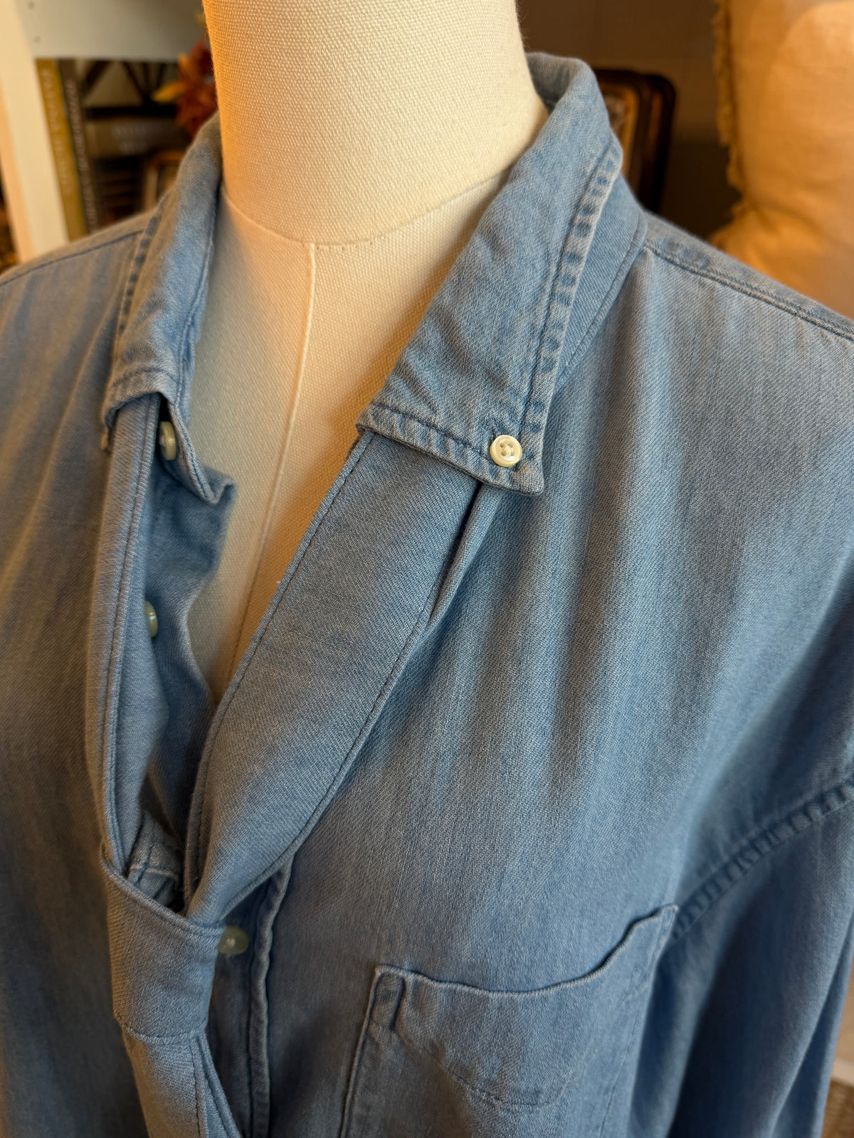 #5 Reworked button down. Fits M-XL