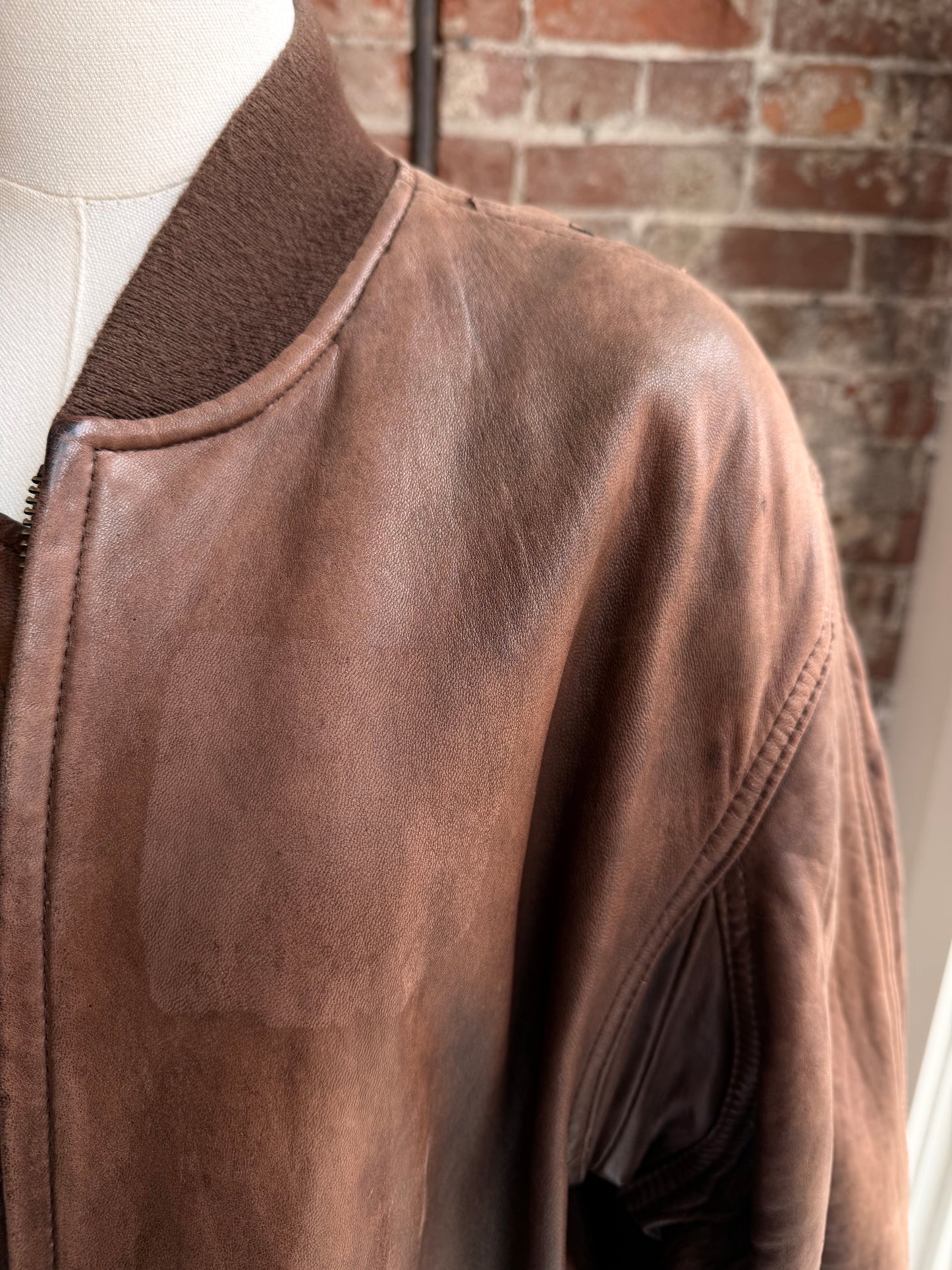 90s Club Room leather bomber
