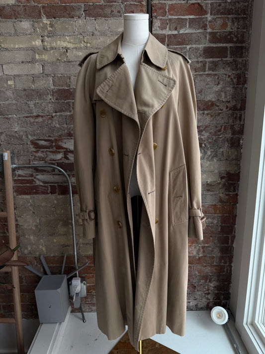 Vintage Burberrys classic khaki trench