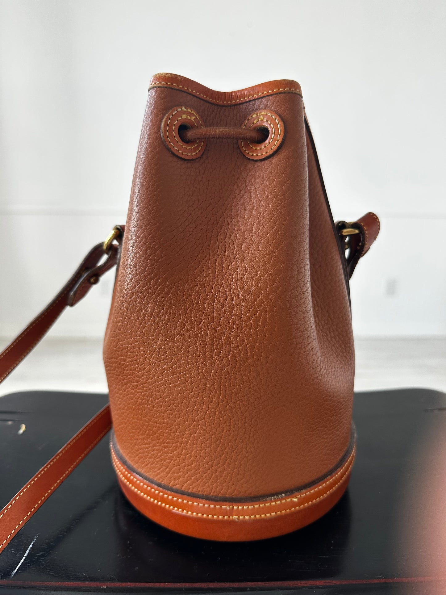 80s/90s Dooney and Bourke bucket bag