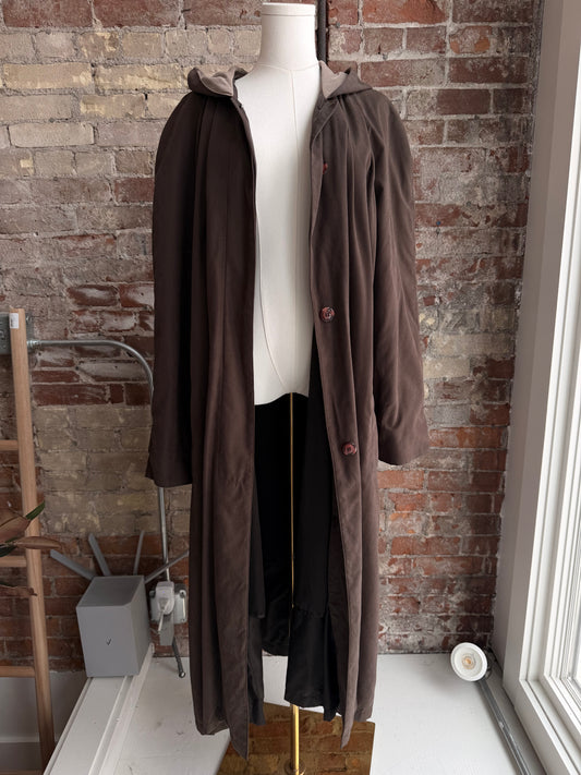 90s New York Harbor brown drapey trench with button out lining