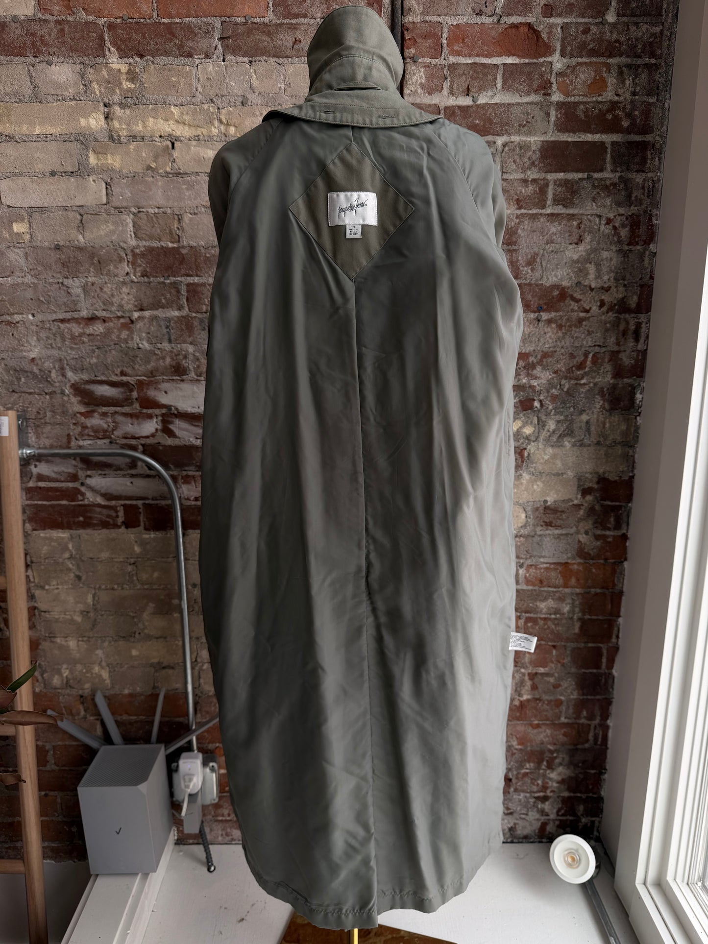 90s Jacqueline Ferrar sage green light weight trench. Made in Russia