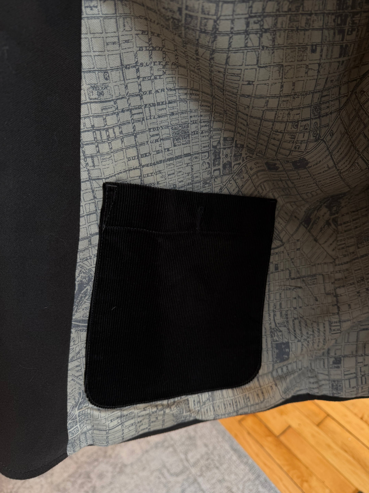 Banana Republic Italian Moleskin barn jacket in dark brown. Size L