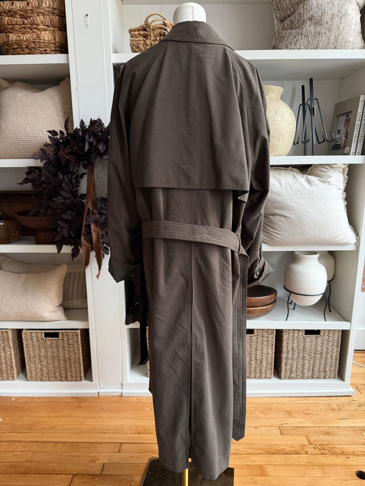 90s Ralph by Ralph Lauren brown trench. Fits M-XL tall