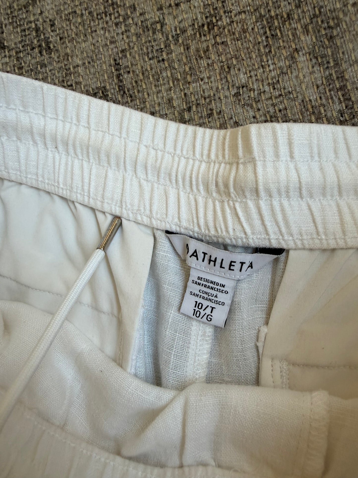 Athleta Retreat Linen high rise wide leg pant in white. Size 10Tall. Never worn
