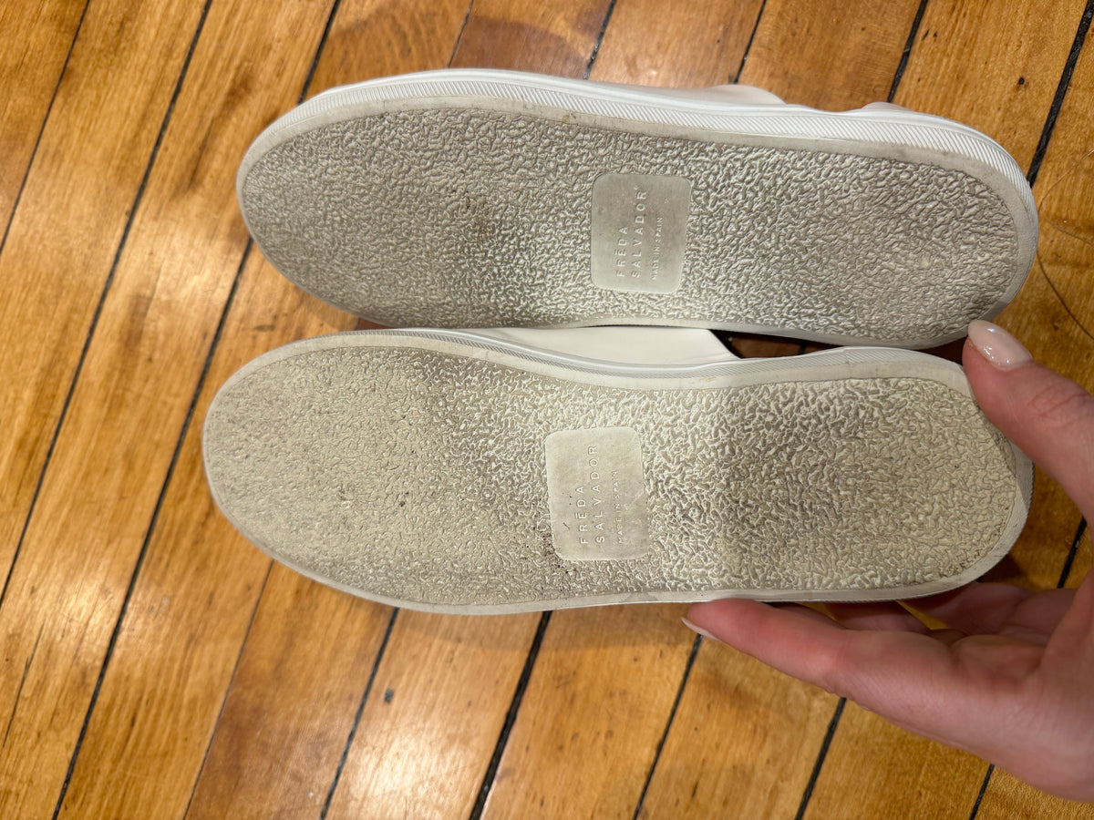 Freda Salvador Eda D’Orsay sneaker. Size 6.5