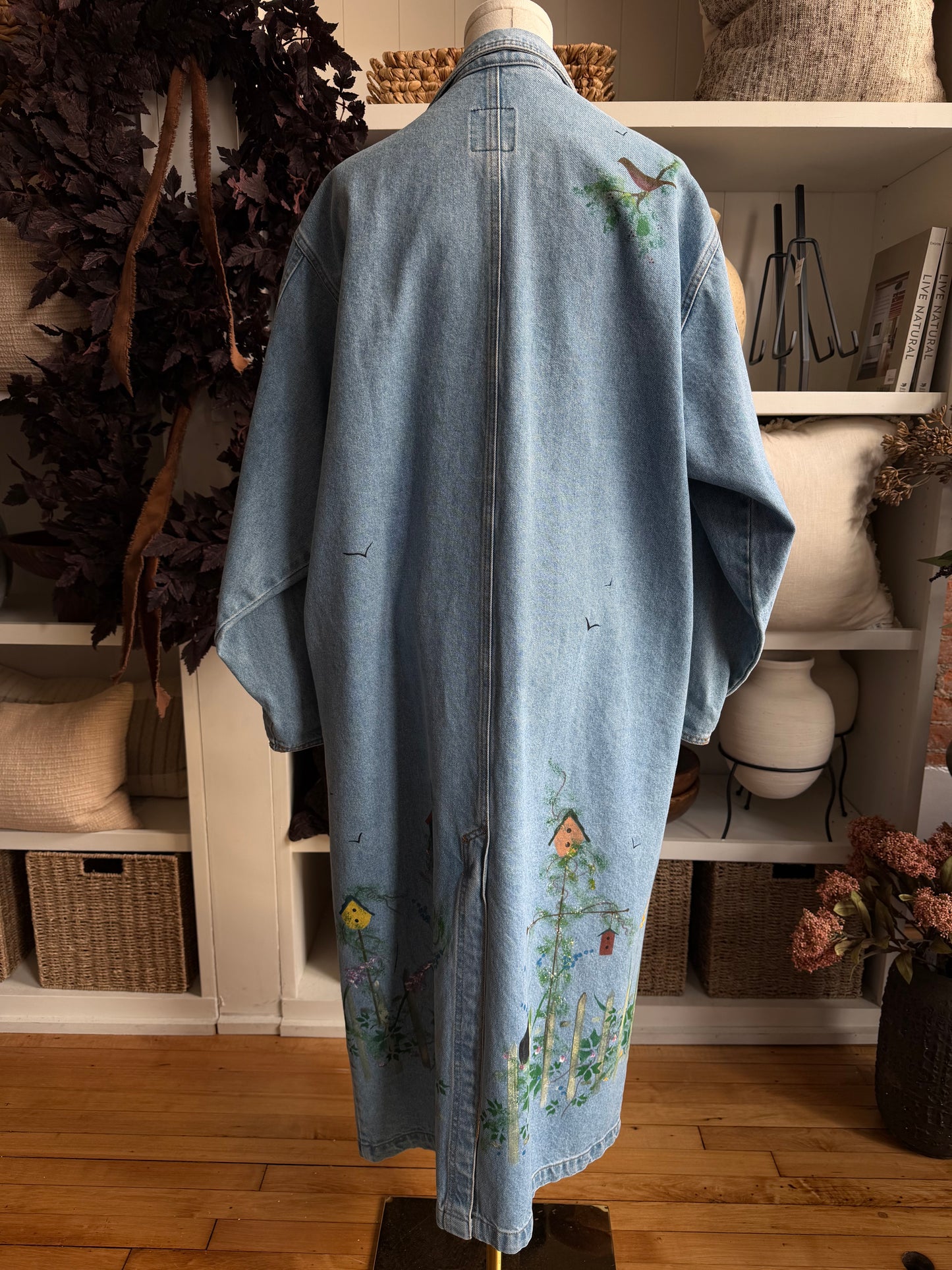 90s Sun Belt Denim hand painted trench coat. Fits S-L