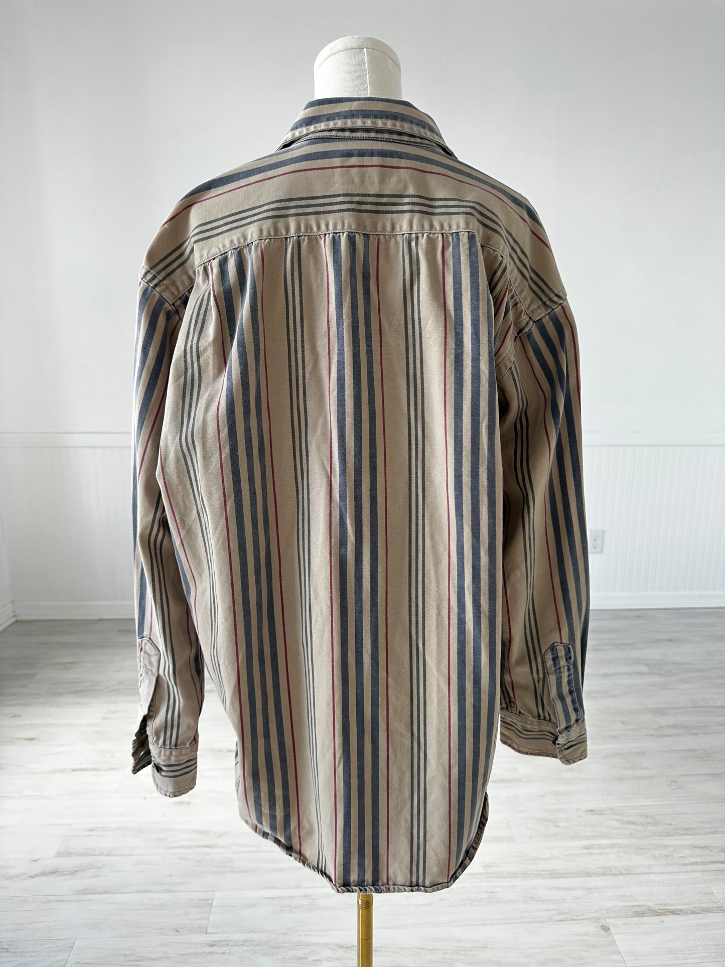 90s American Eagle cotton striped button down.