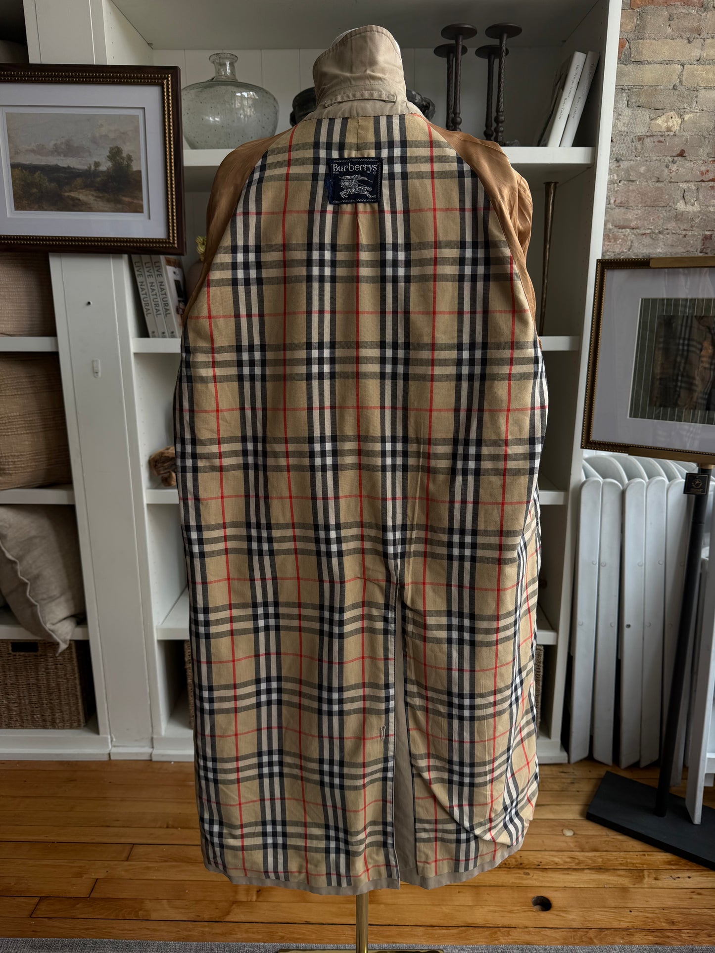Vintage Burberry Camden trench coat. Made in the USA