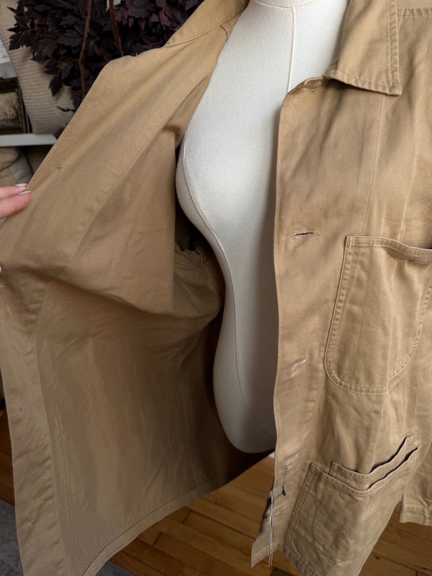 Polo Ralph Lauren light weight khaki barn coat. New with tags. Fits M-XL