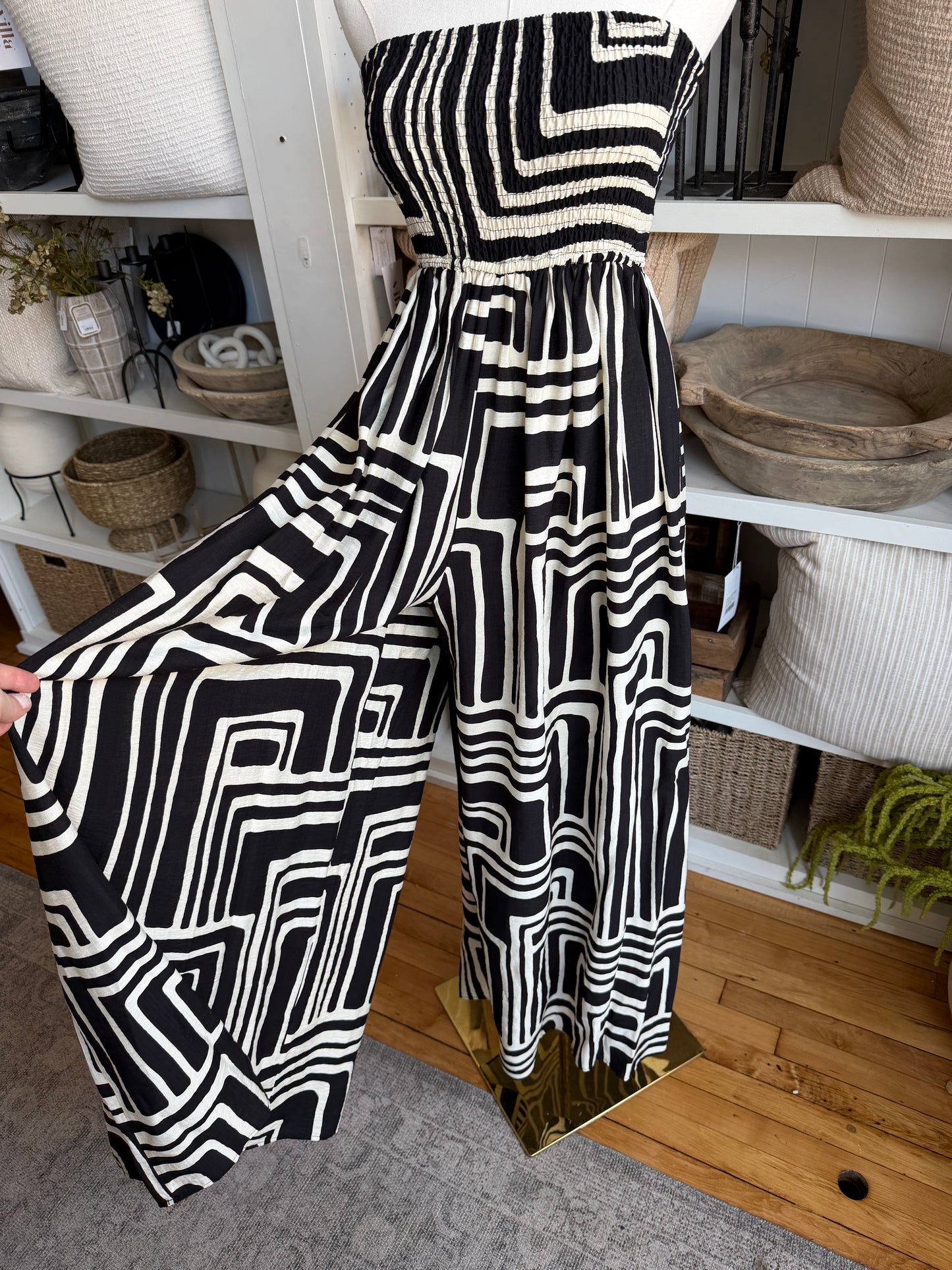 Hers & Mine wide leg strapless jumpsuit. Size small (runs big). Never worn