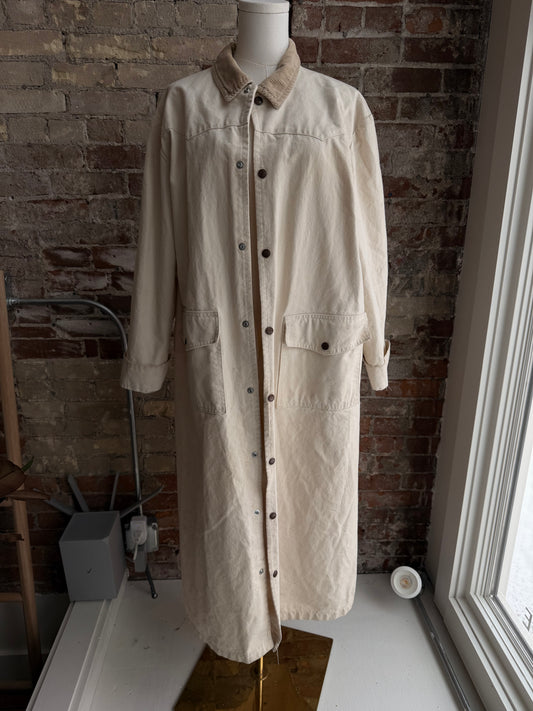 80s American West cream duster with corduroy collar. Made in USA