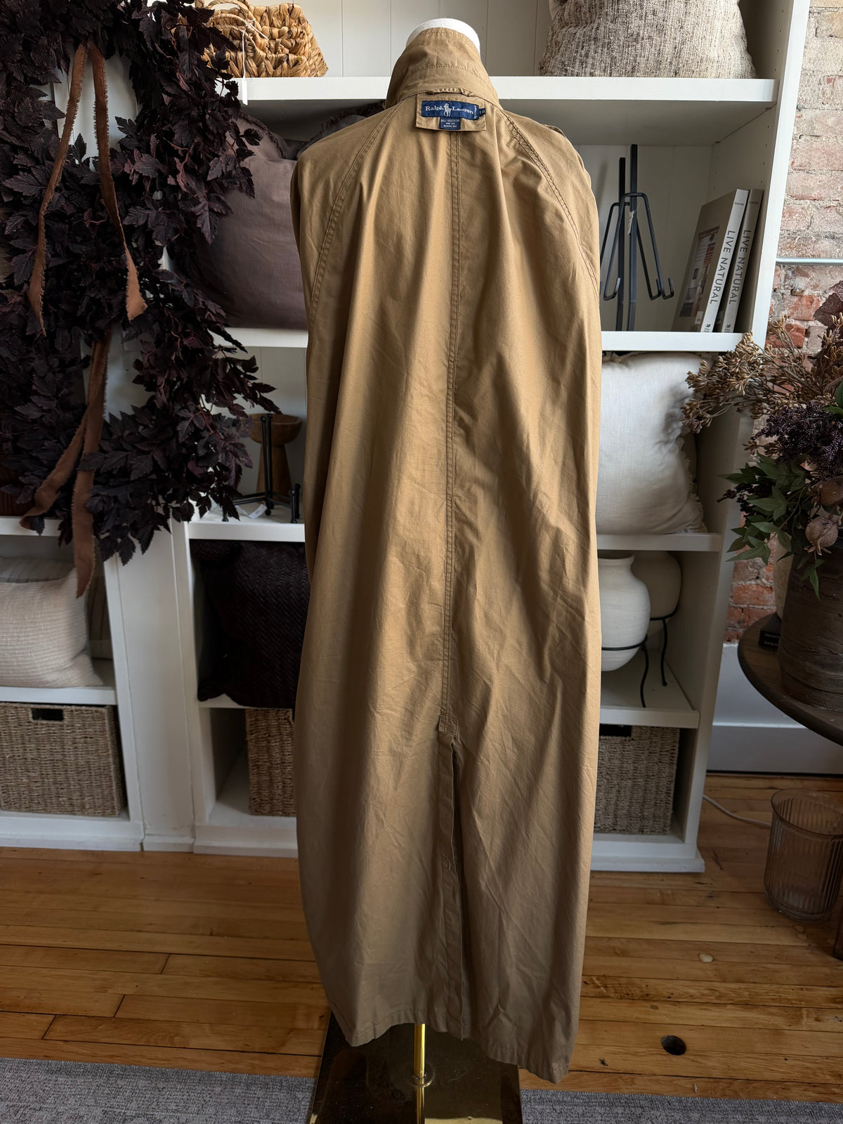 90s Ralph Lauren light weight khaki trench. Fits S-L