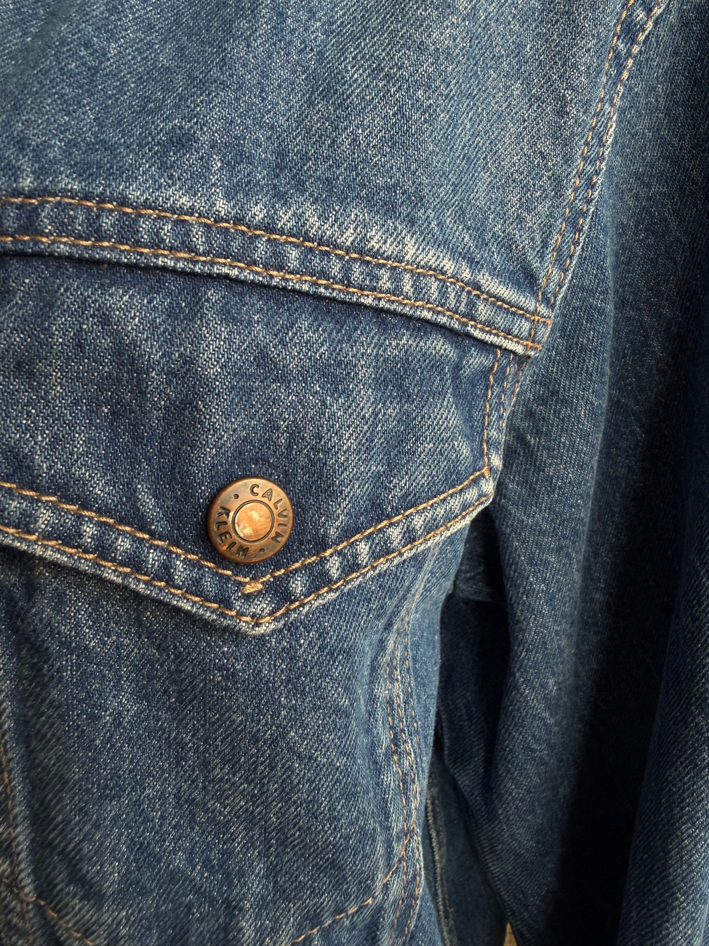 90s Calvin Klein denim jacket. Fits XXS-S