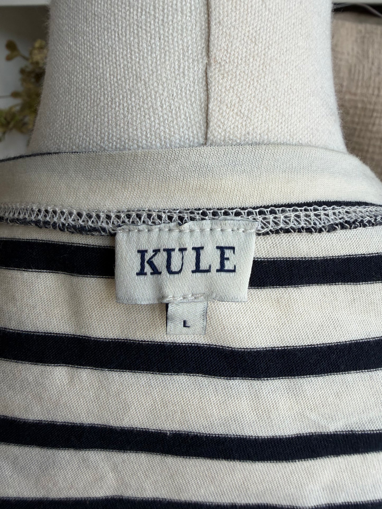 Kule Boyfriend top in cream and navy stripe. Size Large (runs small). Never worn