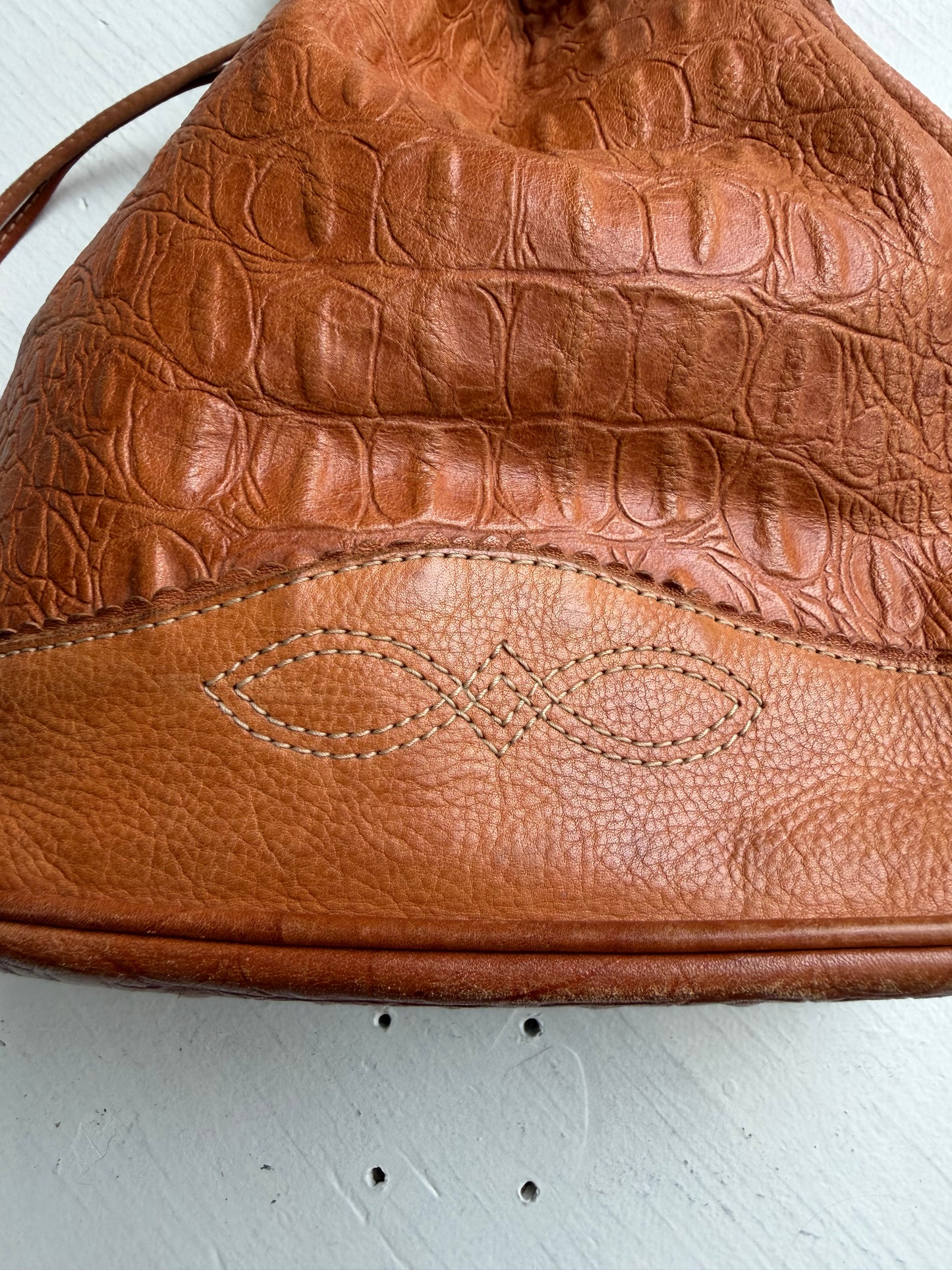 90s Unisa crocodile bucket bag. Made in Brazil