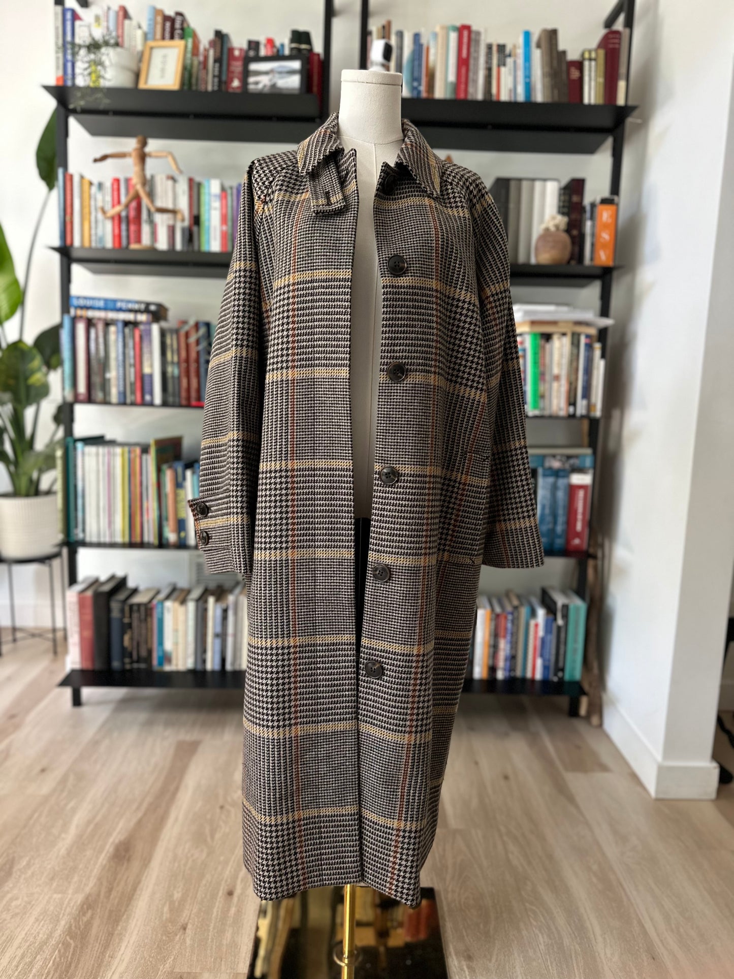 Madewell Oversized Car Coat in Glen Plaid. Size medium