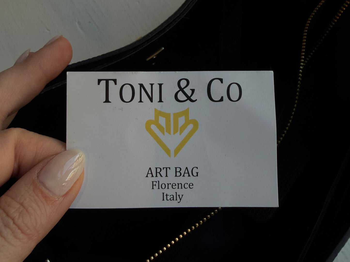 Cowhide leather bag sourced in Florence. Brand new never used
