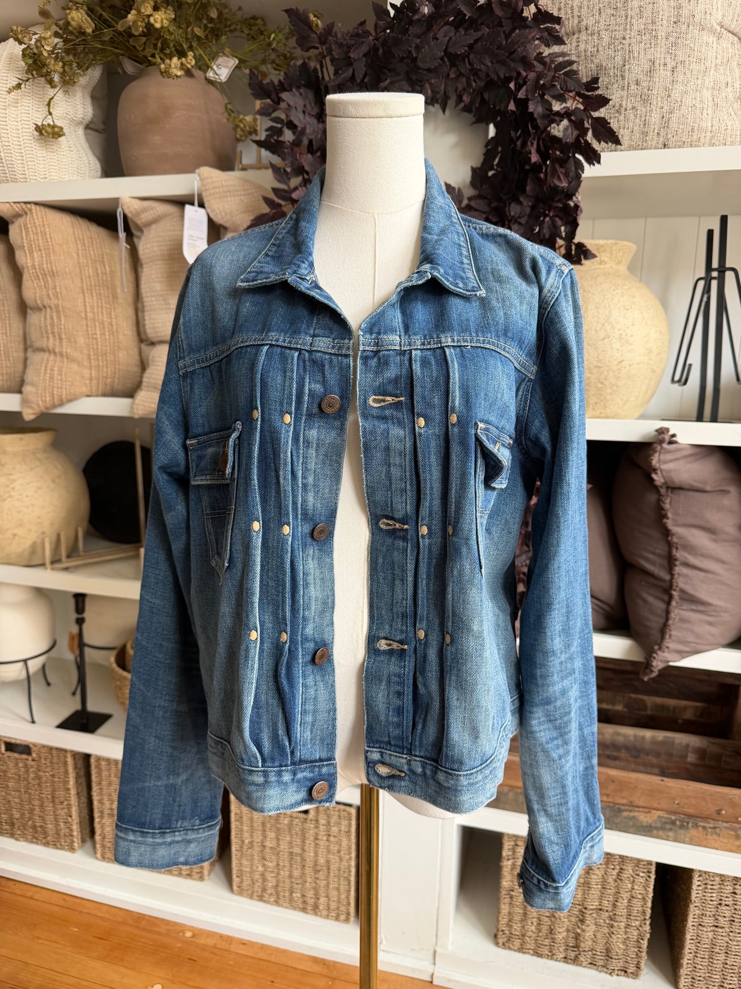 00s Polo Ralph Lauren denim jacket. Fits XXS-S