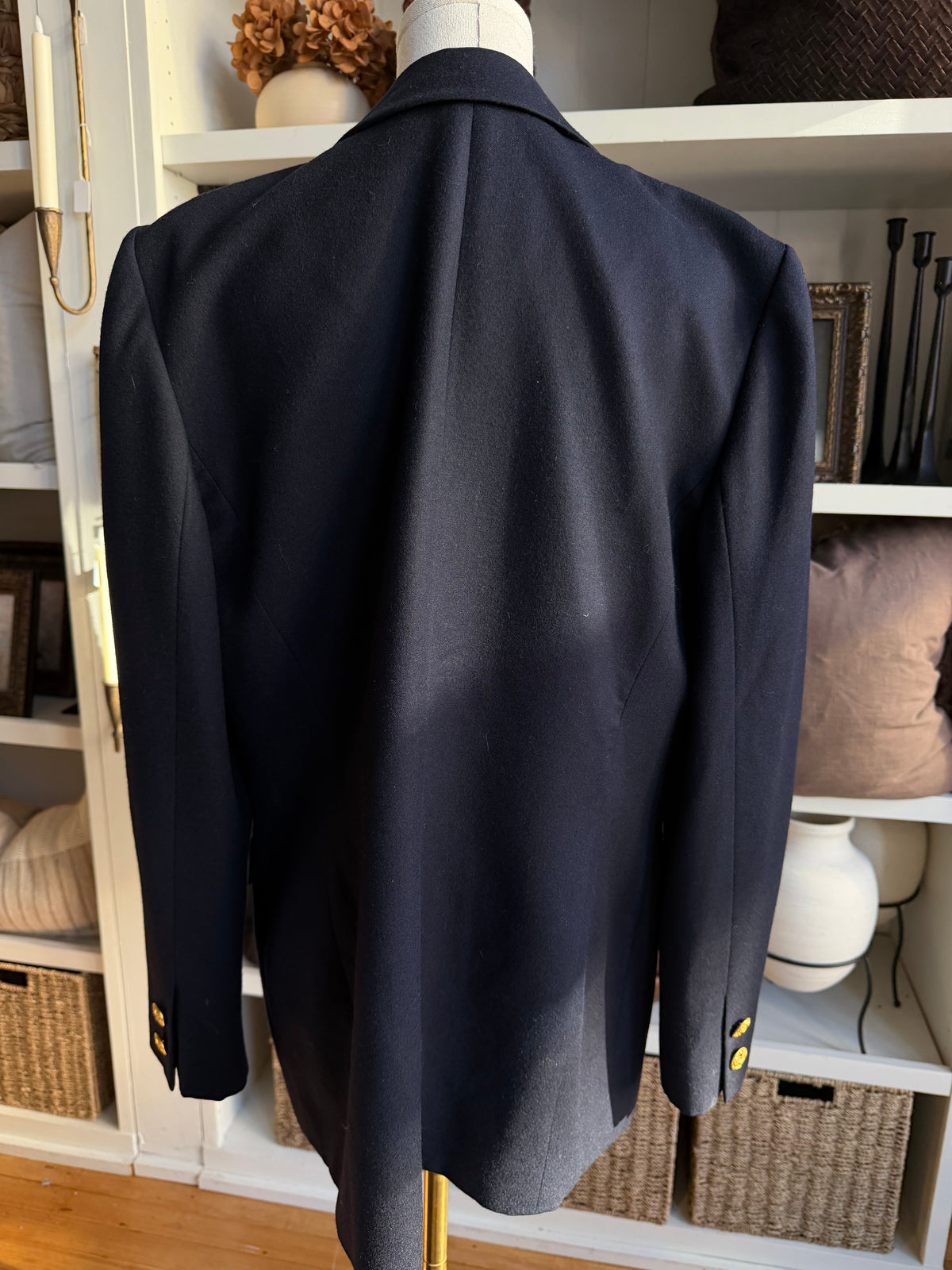 90s Ellen Tracy navy wool blazer