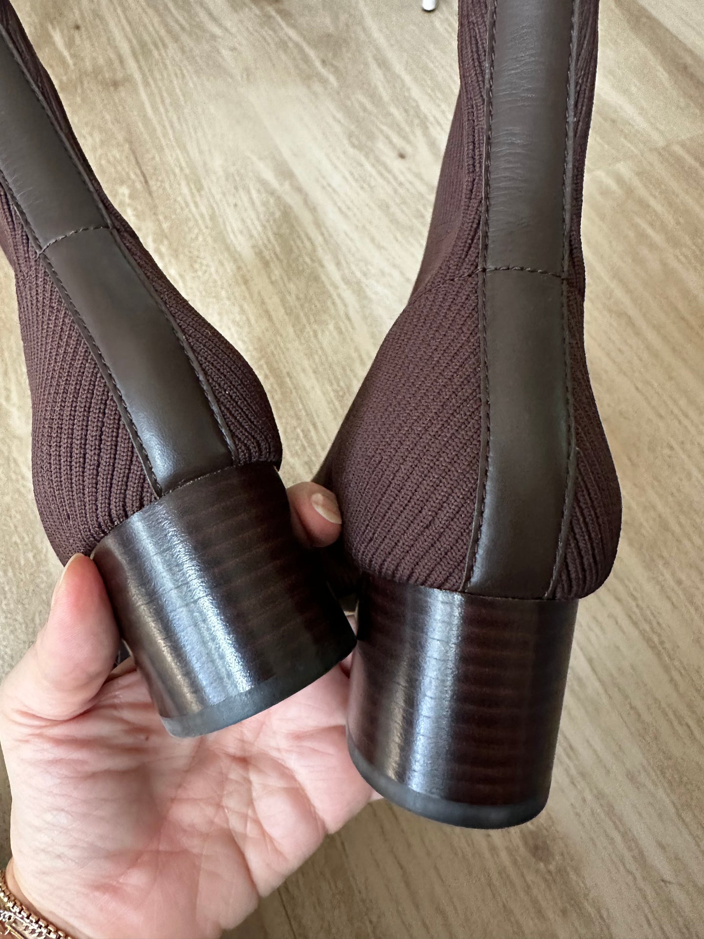 Everlane brown Glove Boot. Size 9.5