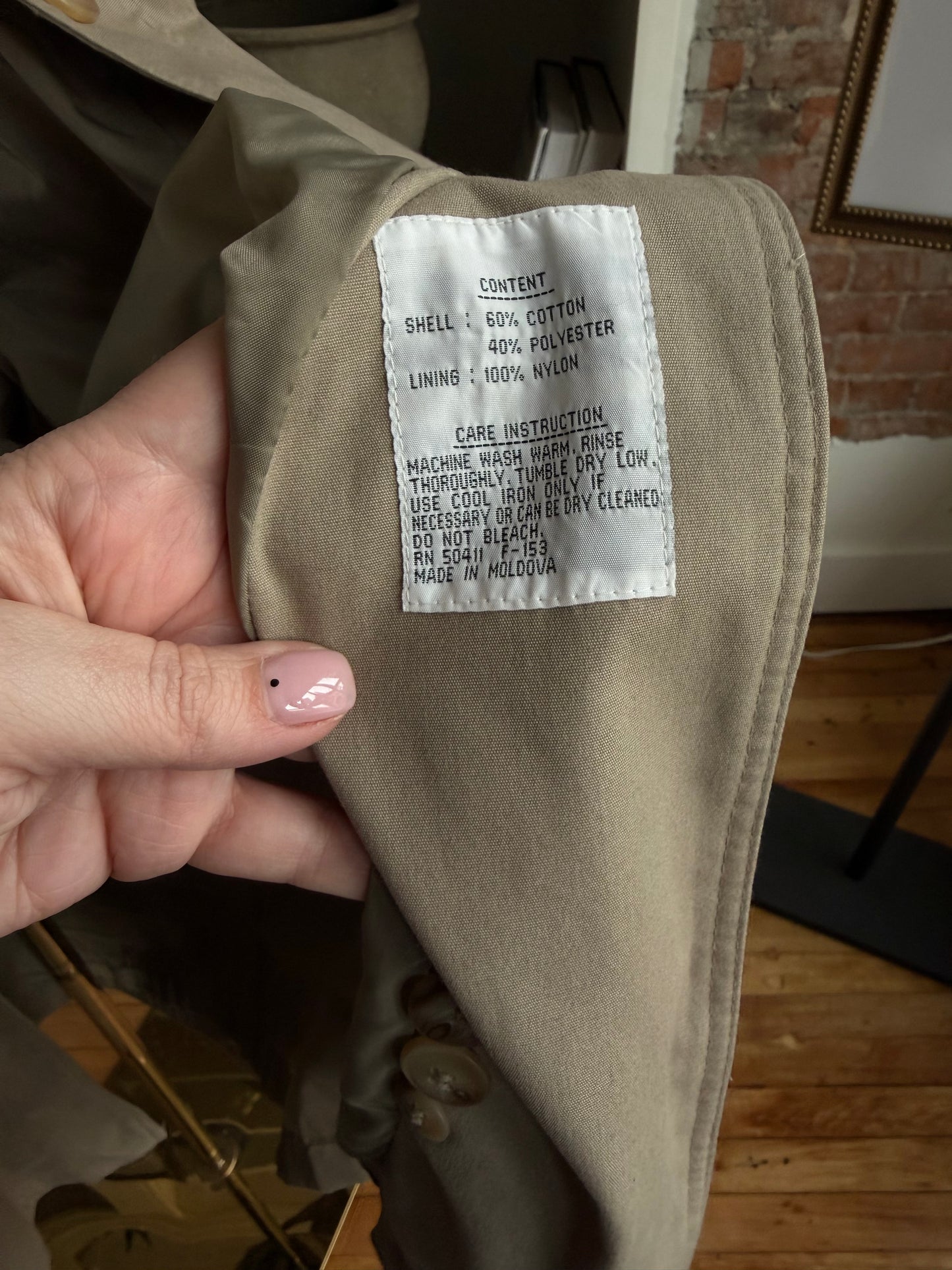 90s Fleet Street Petite khaki trench with removable hood