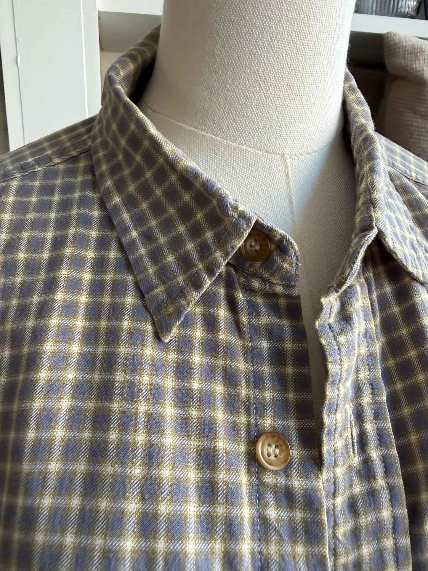 90s Gap cotton button down